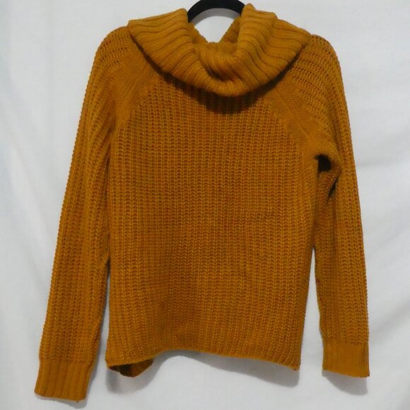 CHARLOTTE RUSSE | small | Knit Orange Turtleneck Sweater - Picture 2 of 14